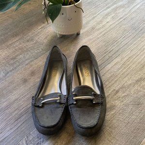 4/$25 🍃Chaps Womens Textured Slip on Flats & Loafers Gray Size 7